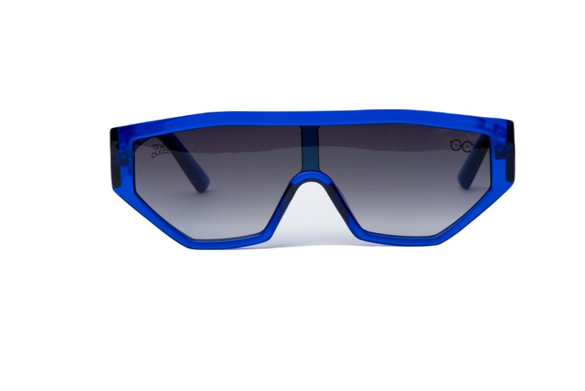 Plastic Cat-Eye Sunglasses